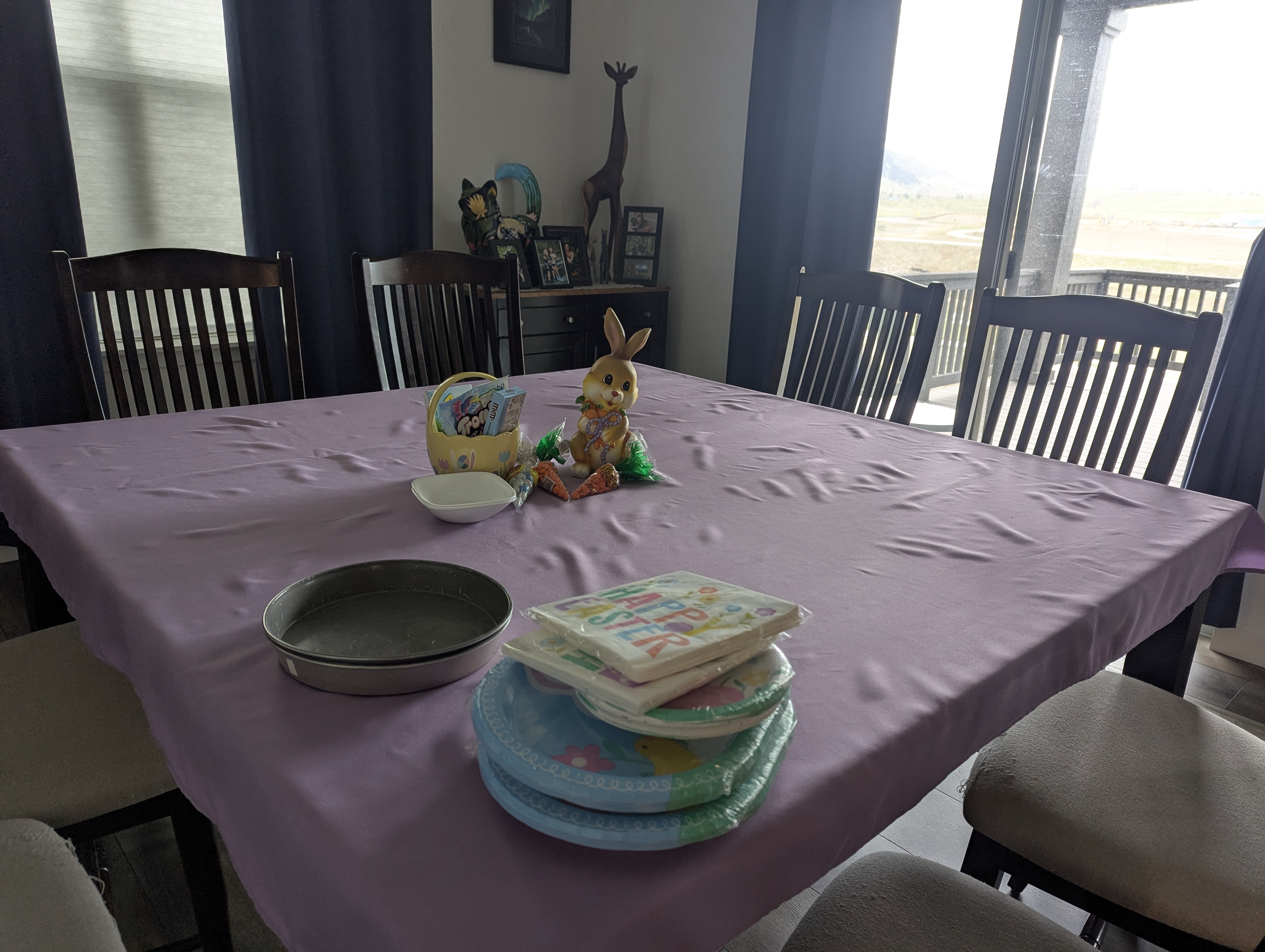 Easter bunnies, Easter decorations